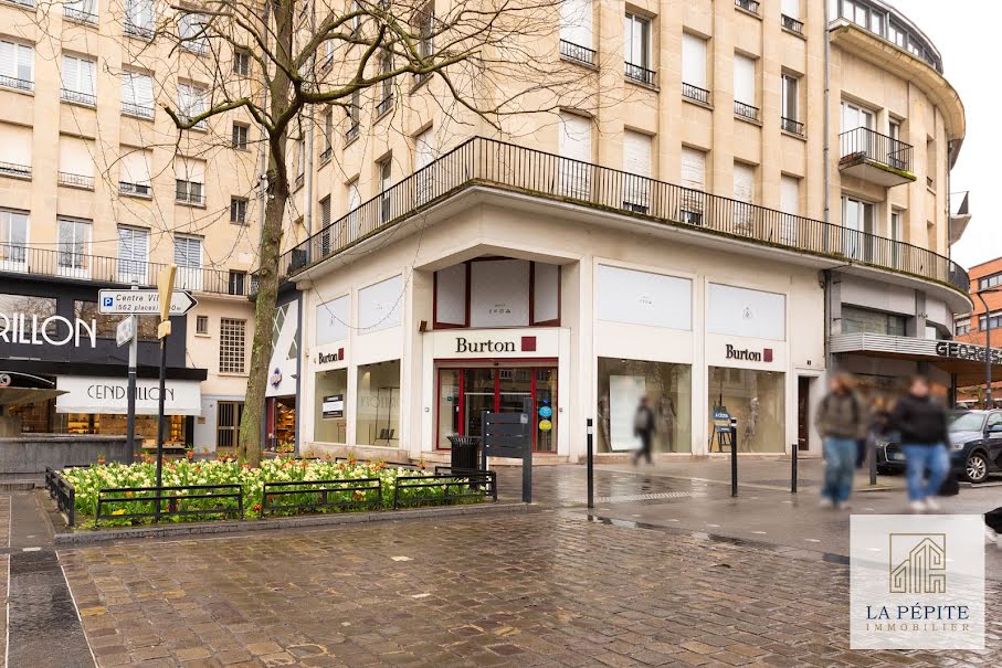 Vente locaux professionnels  160 m² à Valenciennes (59300), 1 €