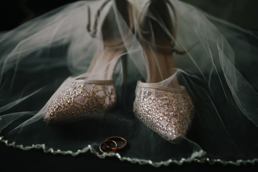 婚礼摄影师Elena Gosudareva（elenagosudareva）。2020 2月25日的照片