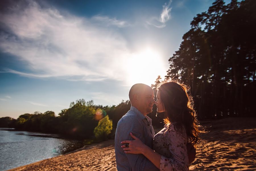 Wedding photographer Alena Polozhenceva (nimta). Photo of 16 February 2018