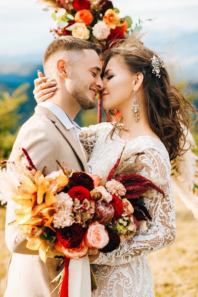 Wedding photographer Yuliia Karpyshyn (karpyshyn17). Photo of 28 March 2020