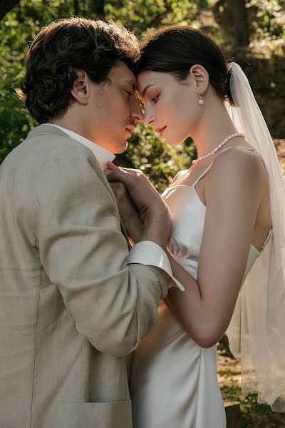 Nhiếp ảnh gia ảnh cưới Elina Larchenkova (okeyelina). Ảnh của 17 tháng 8 2023