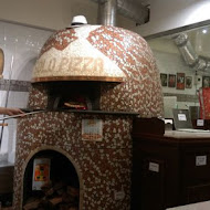 Solo Pizza Napoletana