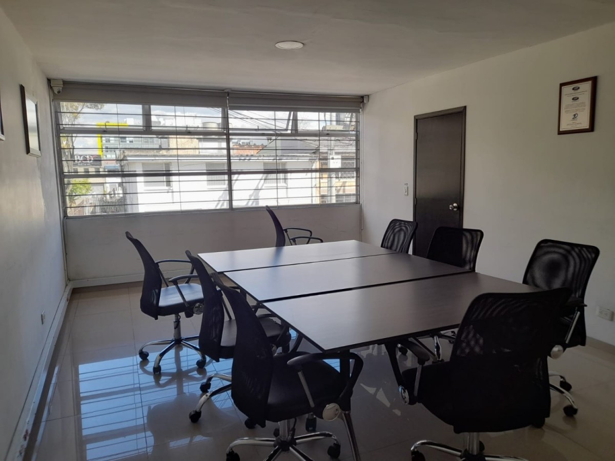 Casa En Arriendo - La Castellana, Bogota