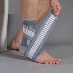 Gray M