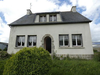 maison à Saint-Mayeux (22)