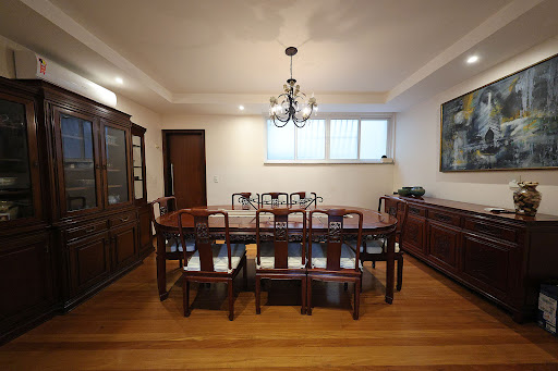 Apartment 4