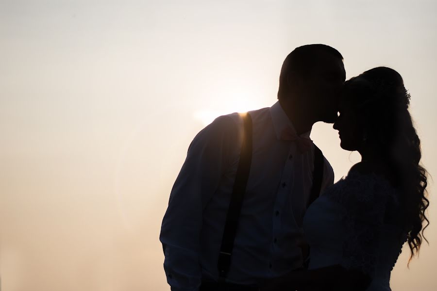 Fotógrafo de casamento Hanka Stránská (hsfoto). Foto de 25 de outubro 2017