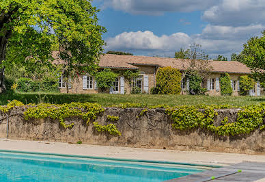 Maison avec piscine 18