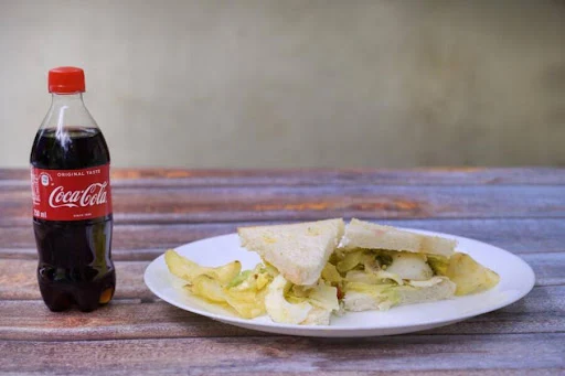 Fried Egg Sandwich With Soft Drink (250 Ml)