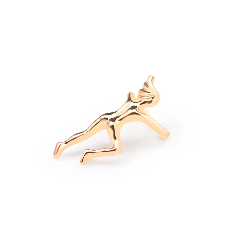 Pendiente de clip con forma de persona trepando, de moda y personalidad, ¡un accesorio único que te hará destacar!
