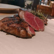 Wildwood Live Fire Cuisine 原木燒烤餐廳