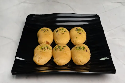 Alphonso Mango Sandesh [2 Pieces]