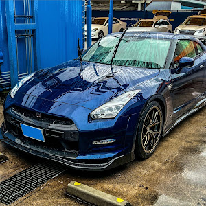 NISSAN GT-R R35