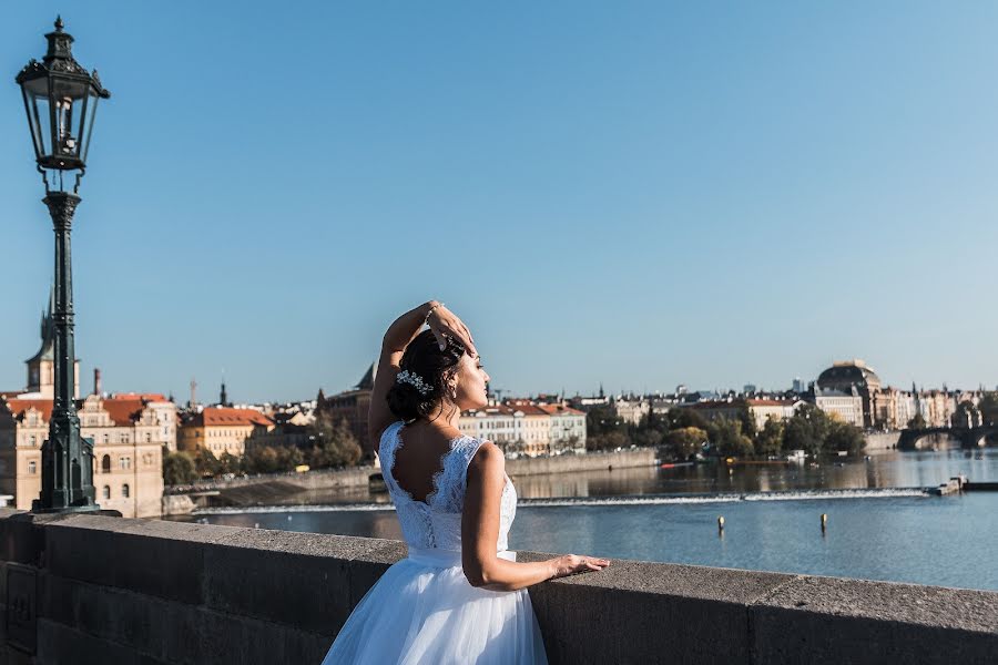 Wedding photographer Elena Sviridova (elenasviridova). Photo of 13 January 2019