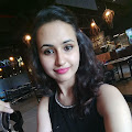 Riya Bhatia profile pic