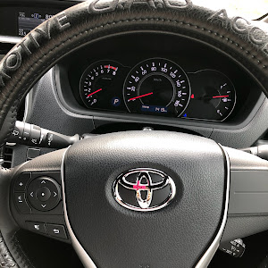 ヴォクシー ZRR80W