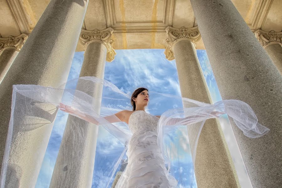 Wedding photographer Carina Rodríguez (altoenfoque). Photo of 18 September 2017