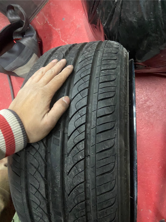 車人　あきさんが投稿した車人あき・車好きと繋がりたい・アベンシスワゴン・ピログレスに関するカスタム事例の投稿画像4枚目
