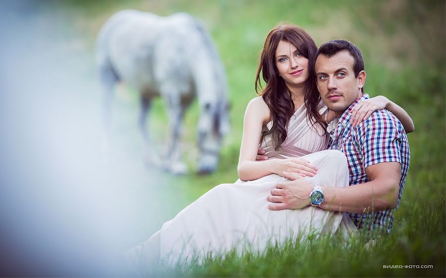 Fotografer pernikahan Oleg Cherkaschenko (king-studio). Foto tanggal 26 April 2016