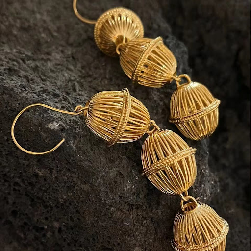 Title 4, Long Metal Woven Lantern Bird Cage Hollow Stud ...