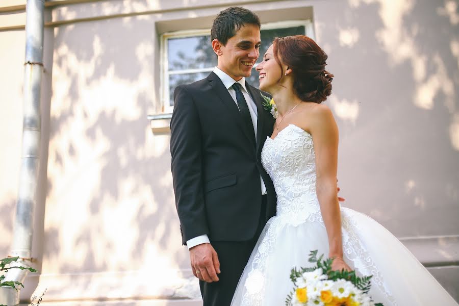 Fotógrafo de casamento Denis Smirnov (denissmirnov). Foto de 23 de junho 2015