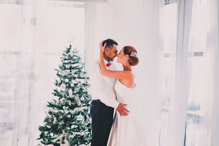 Wedding photographer Ulyana Malceva (uliik). Photo of 24 January 2016