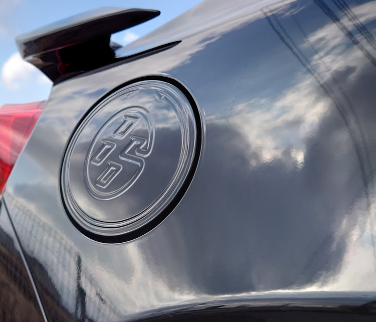86の86BRZ・テラス気持ちいいぃ・ROHANに関するカスタム事例の投稿画像3枚目
