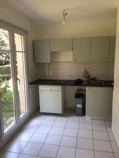 Location  appartement 1 pièce 34 m² à Meaux (77100), 740 €