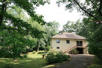 maison à Rouffignac-Saint-Cernin-de-Reilhac (24)