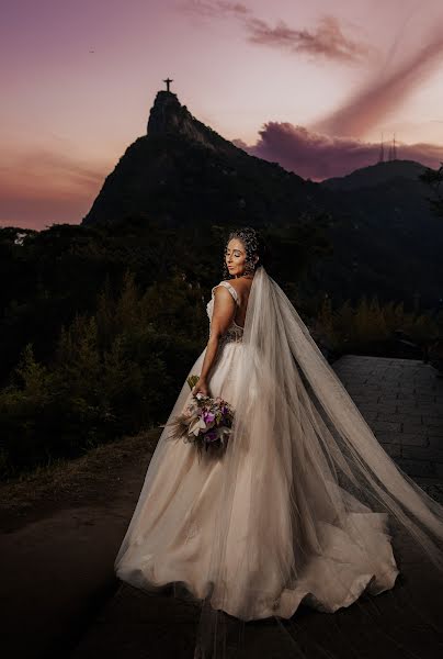 Wedding photographer Débora Oliveira (deboraoliveira). Photo of 29 May 2023