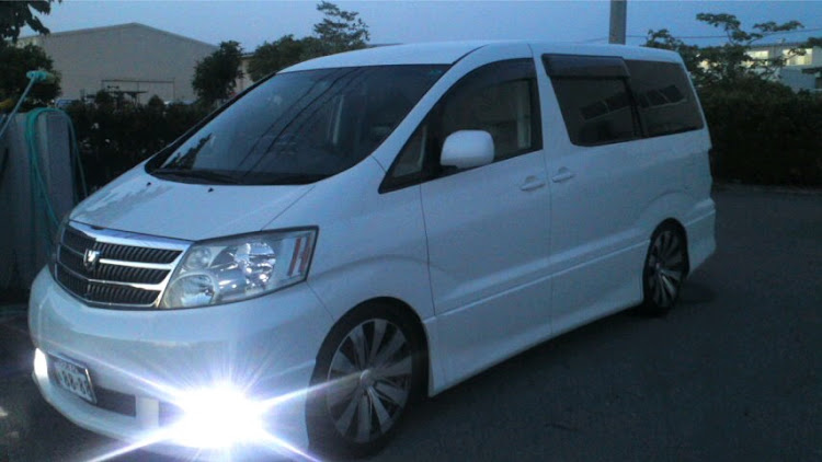ヴェルファイアのあなたと愛車、どんな物語がありますか？・KUHL・私の物語に関するカスタム事例の投稿画像5枚目
