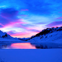 Il lago all'alba di 