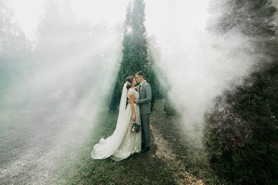 Fotografer pernikahan Aleksandr Bochkarev (sb89). Foto tanggal 29 Desember 2018
