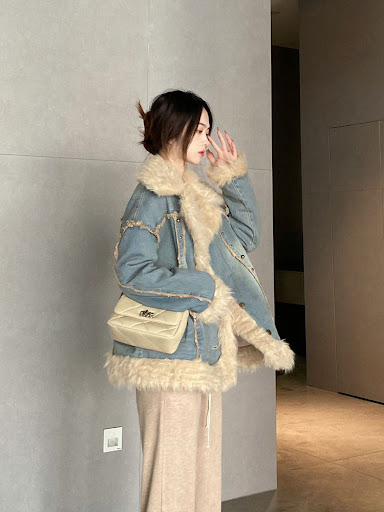 Title 8, Womens Winter Denim Fur Collar Coat, Hong Kong...