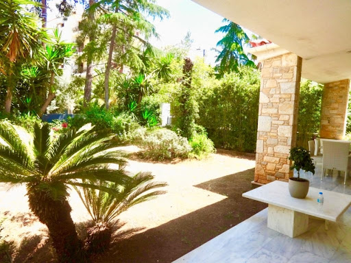 Villa 1