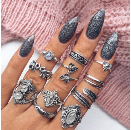 Title 13, Diamond Set Ring Jewelry