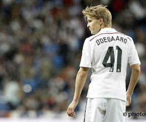 Video: Wat kan hij toch heerlijk voetballen... Kijk eens naar deze geweldige actie van Odegaard!