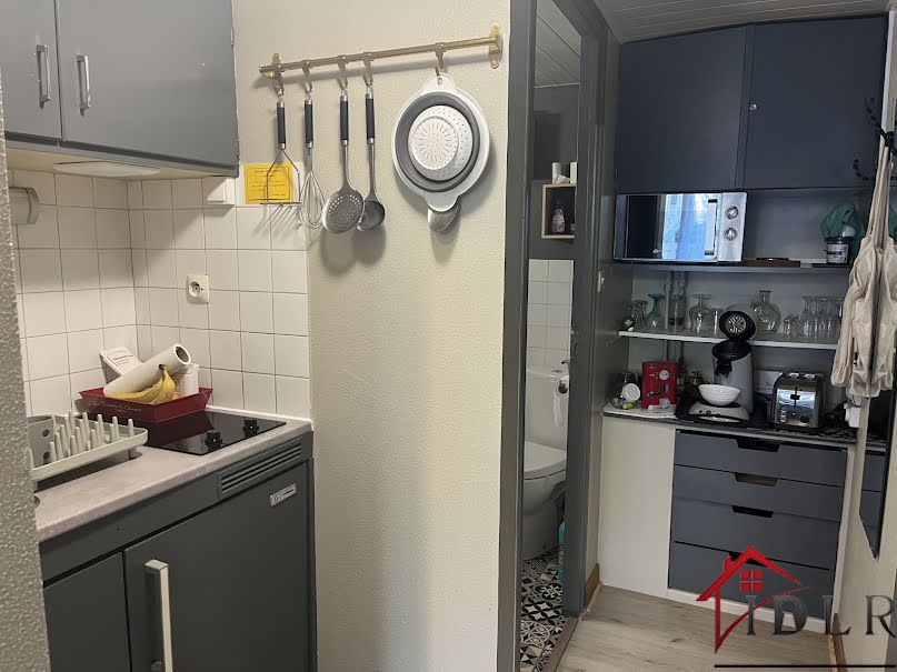 Vente appartement 1 pièce 17 m² à Bourbonne-les-Bains (52400), 26 500 €