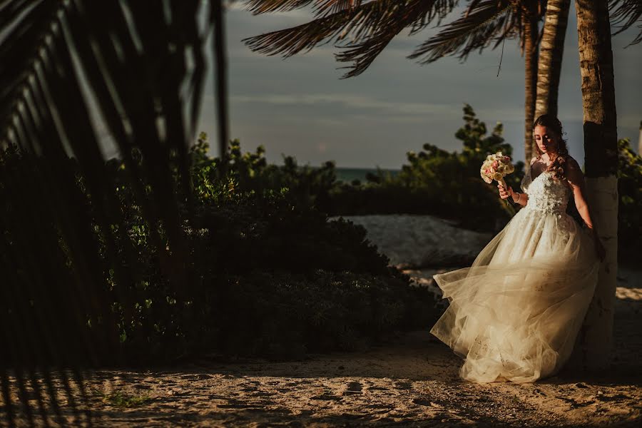 Fotografo di matrimoni Luis Carvajal (luiscarvajal). Foto del 21 febbraio 2023