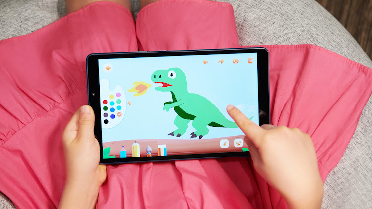 Just like parents need a work-life balance, kids need to navigate between tech and play, and one of the best features of the Huawei MatePad T8 is Kids Corner.