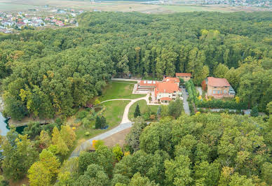 House with garden and terrace 9