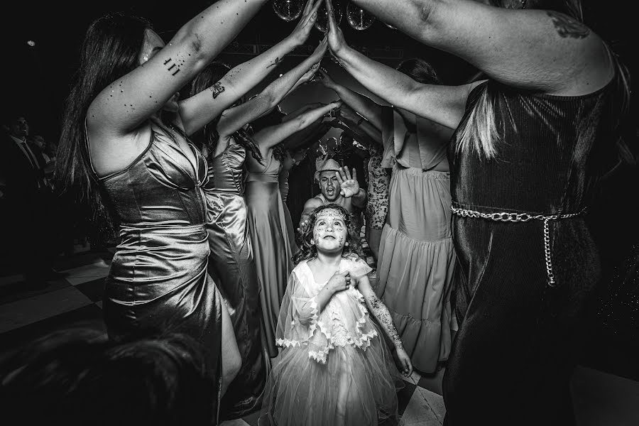 結婚式の写真家Diego Weisser (lulufotos)。4月10日の写真