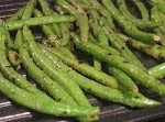 Grilled Green Beans was pinched from <a href="http://myfridgefood.com/ViewRecipe.aspx?recipe=21081" target="_blank">myfridgefood.com.</a>