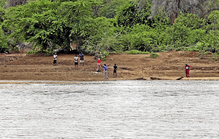 Six soldiers allegedly connived with syndicates to smuggle stolen vehicles across the Limpopo River in exchange for money. File image