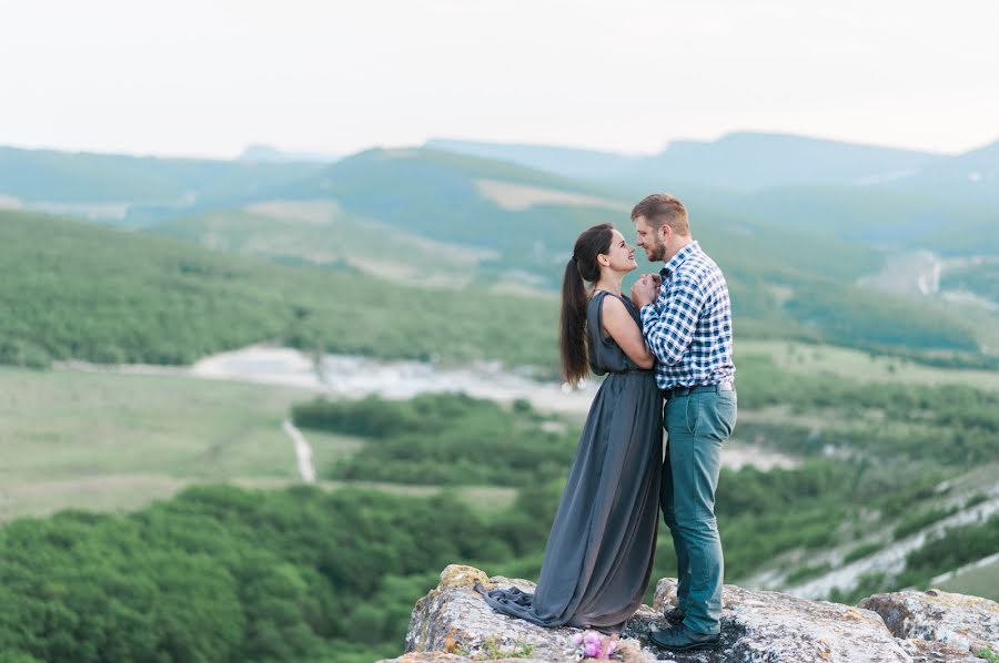 Fotografo di matrimoni Katerina Kuksova (kuksova). Foto del 28 maggio 2016