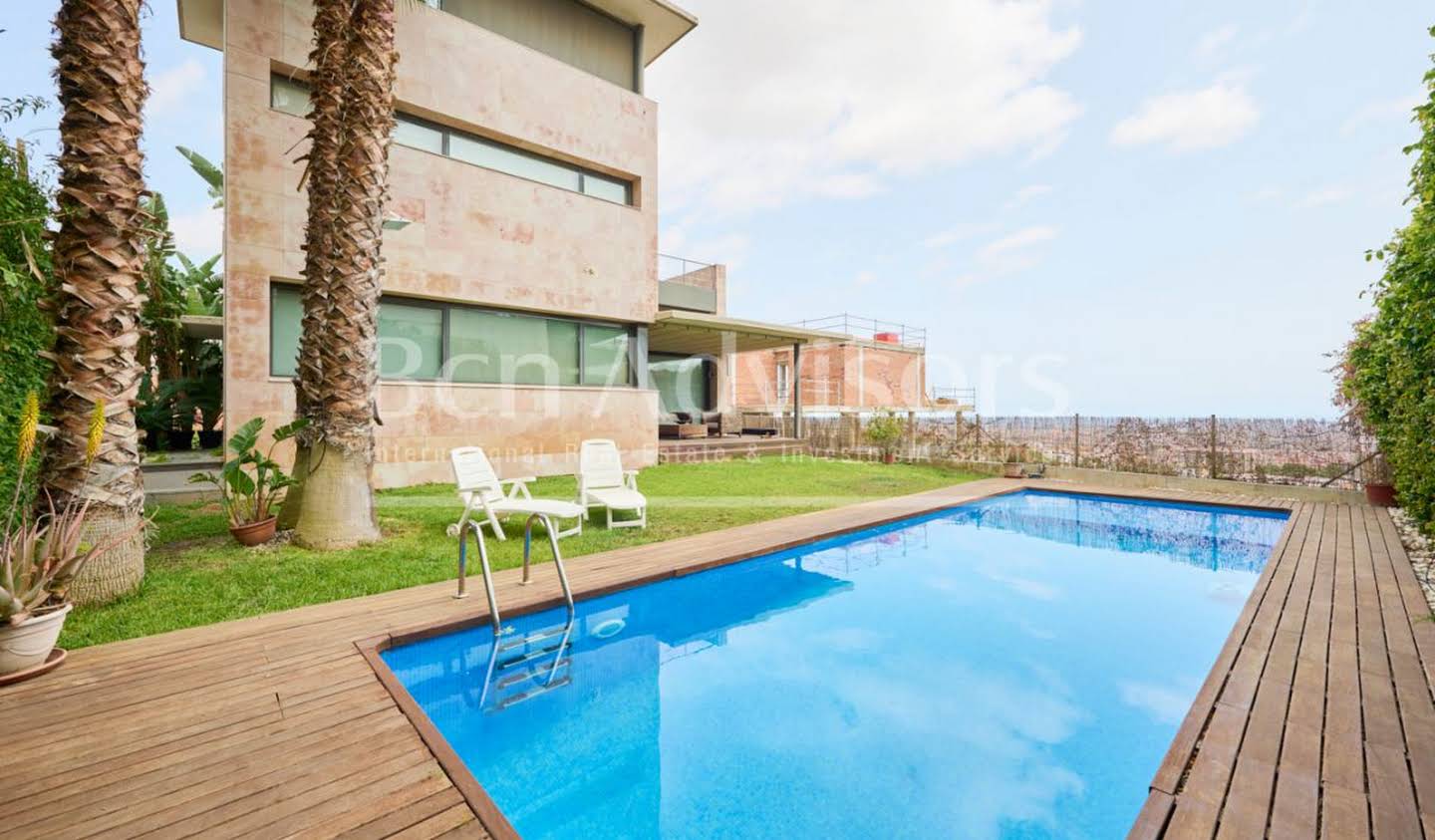 Maison avec piscine et terrasse Barcelone