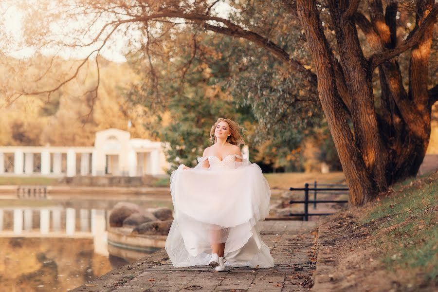 Fotógrafo de casamento Vadim Kovsh (vadzim). Foto de 5 de outubro 2022