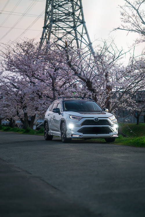 RAV4のrav4・サイドマーカー・サイドマーカー光らせたいに関するカスタム事例の投稿画像1枚目