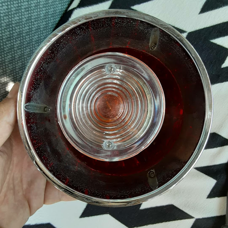 ハイゼットトラックのJET INOUE・丸テールに関するカスタム事例の投稿画像1枚目