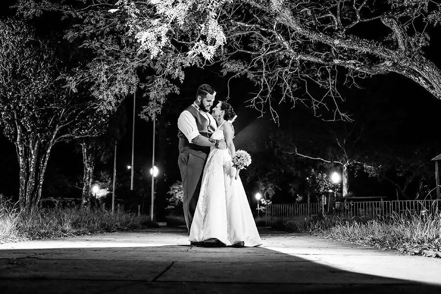 Fotógrafo de casamento Leandro Kruchinski (leandrokruchins). Foto de 17 de maio 2016